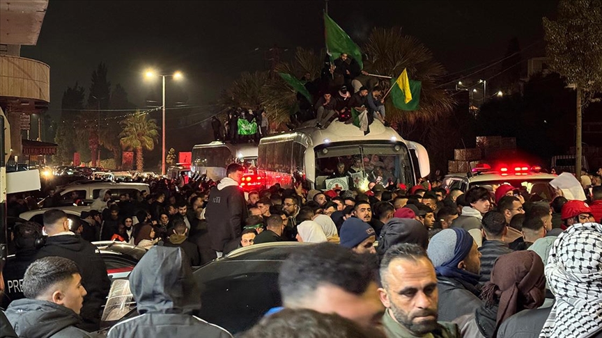 Gazze'de ateşkes başladı, esir ve mahkûmlar takas edildi